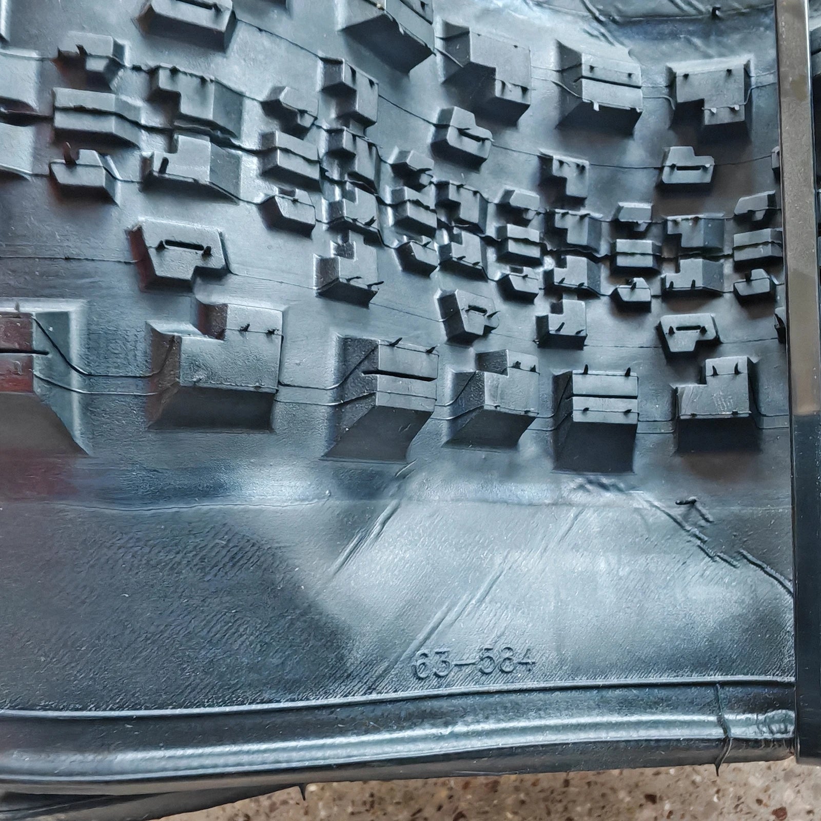 1 Stk. MAXXIS 27.5 MTB Mountainbike Schlauchloser Fahrradreifen 27.5*2.5 Minion SS MAXX GRIP TR DH CASING Semi-Slick Center Fahrradteile