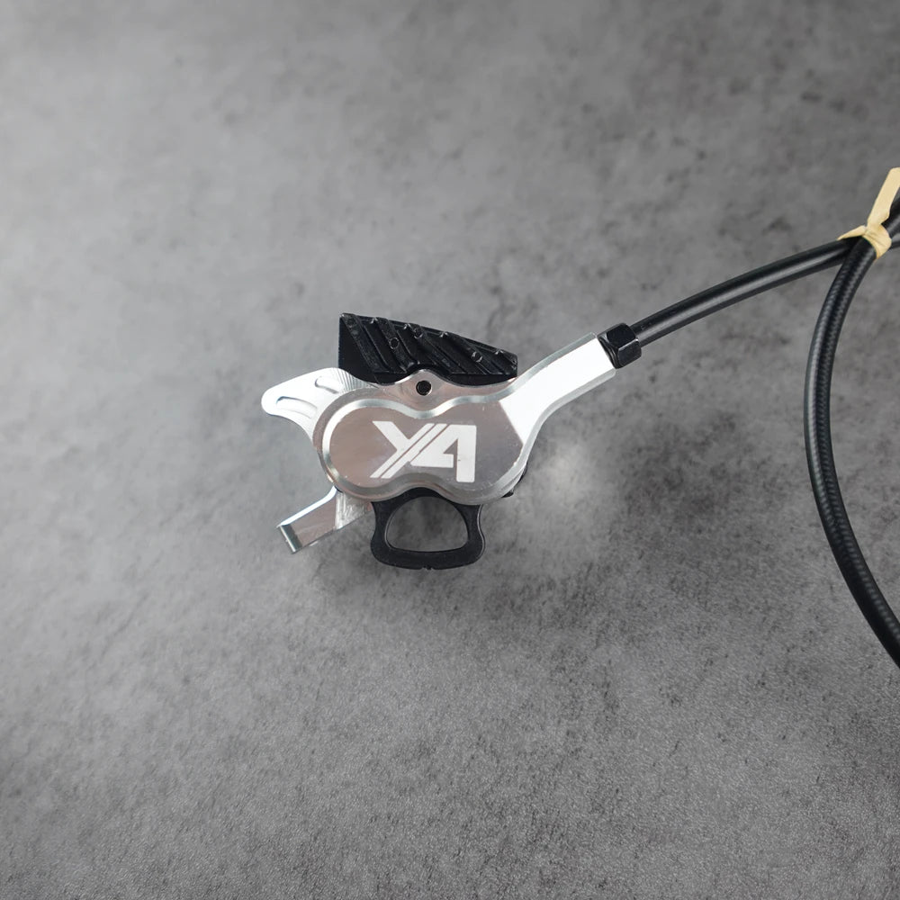 ZRACE M1 X2 / X4 Mountainbike Hydraulische Bremse, Voll CNC Leichtbau, Öldruckscheibe